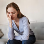 % Nerimas: Simptomai, priežastys, gydymas, prevencija