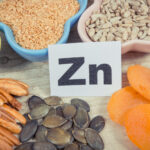 % Cinko nauda: šalutinis poveikis, naudojimas ir dar daugiau